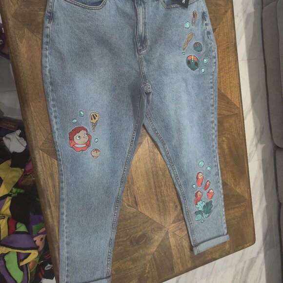 Hot Topic   Studio Ghibli  Ponyo embroidered   Jeans size 18 brand New - Picture 1 of 5